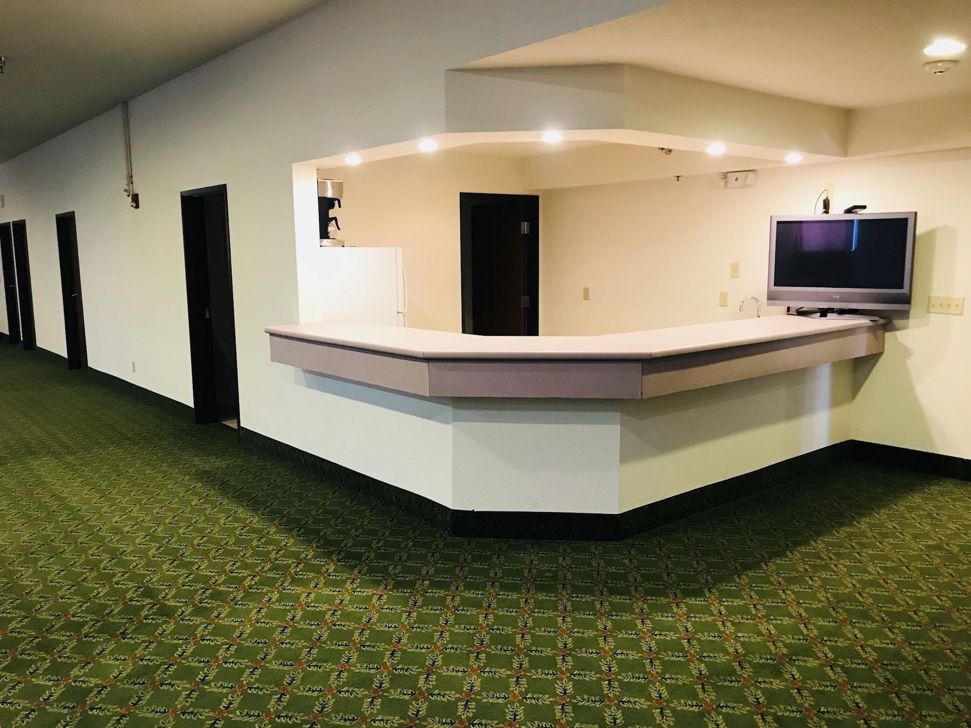 Pinckneyville Inn And Suites Bagian luar foto