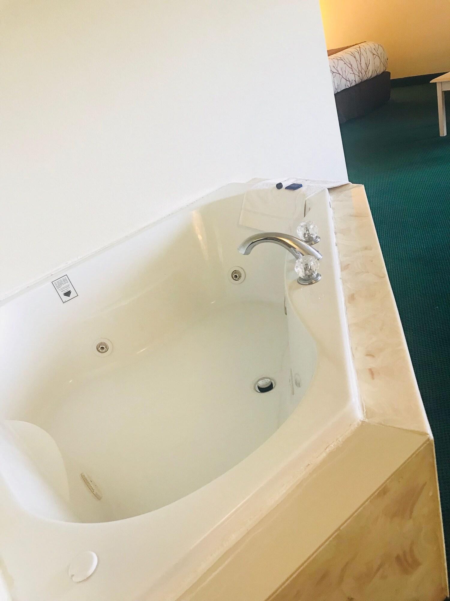 Pinckneyville Inn And Suites Bagian luar foto