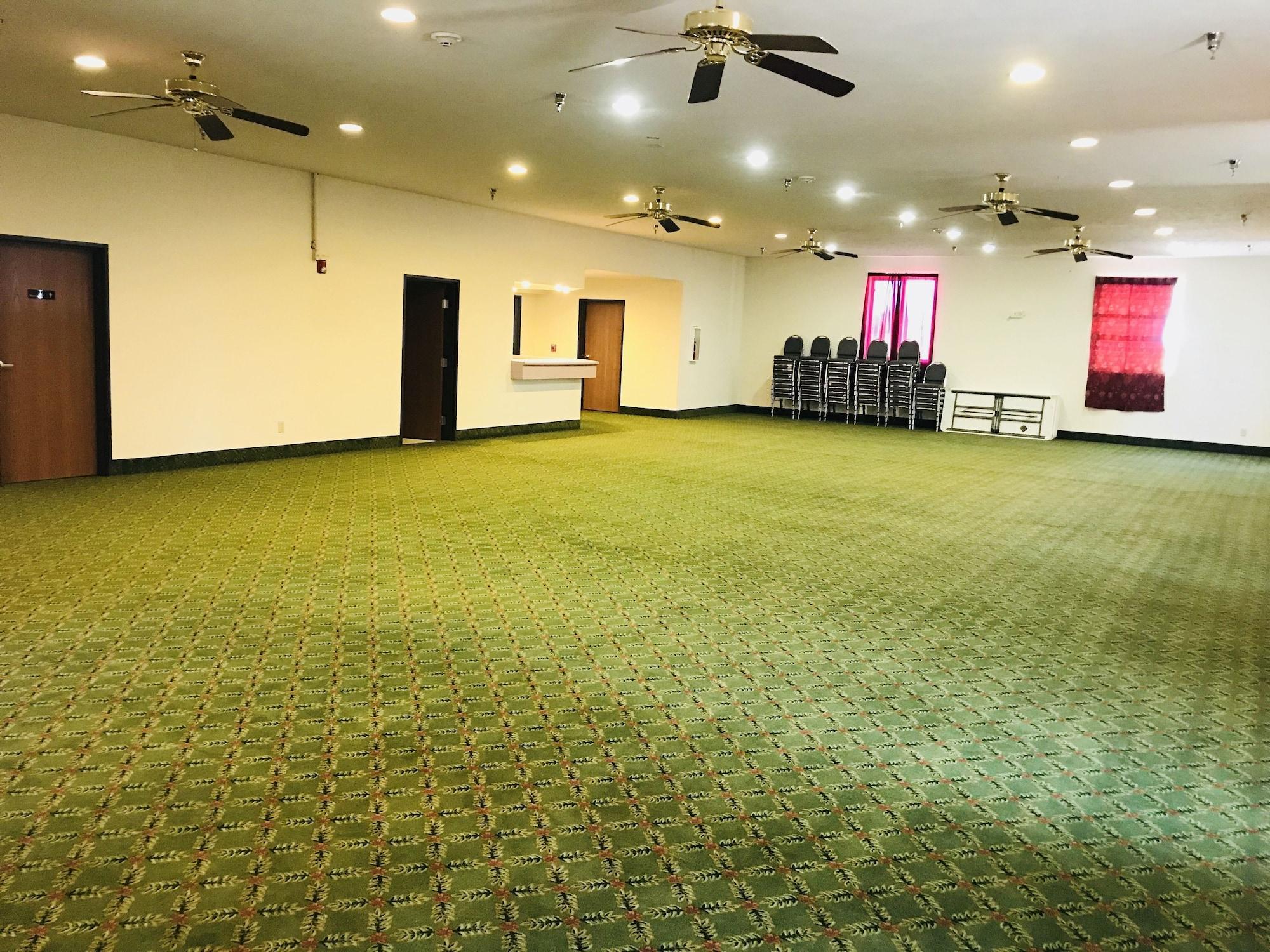 Pinckneyville Inn And Suites Bagian luar foto