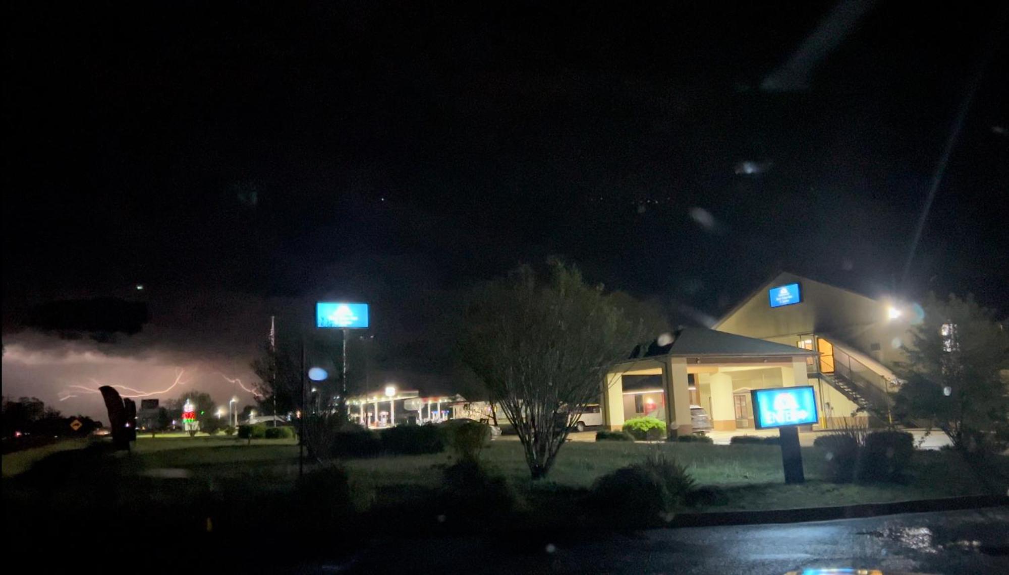 Pinckneyville Inn And Suites Bagian luar foto