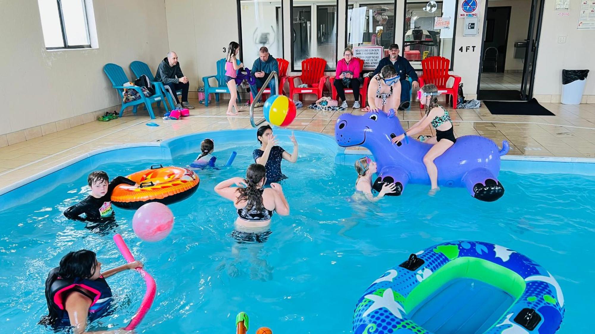 Pinckneyville Inn And Suites Bagian luar foto